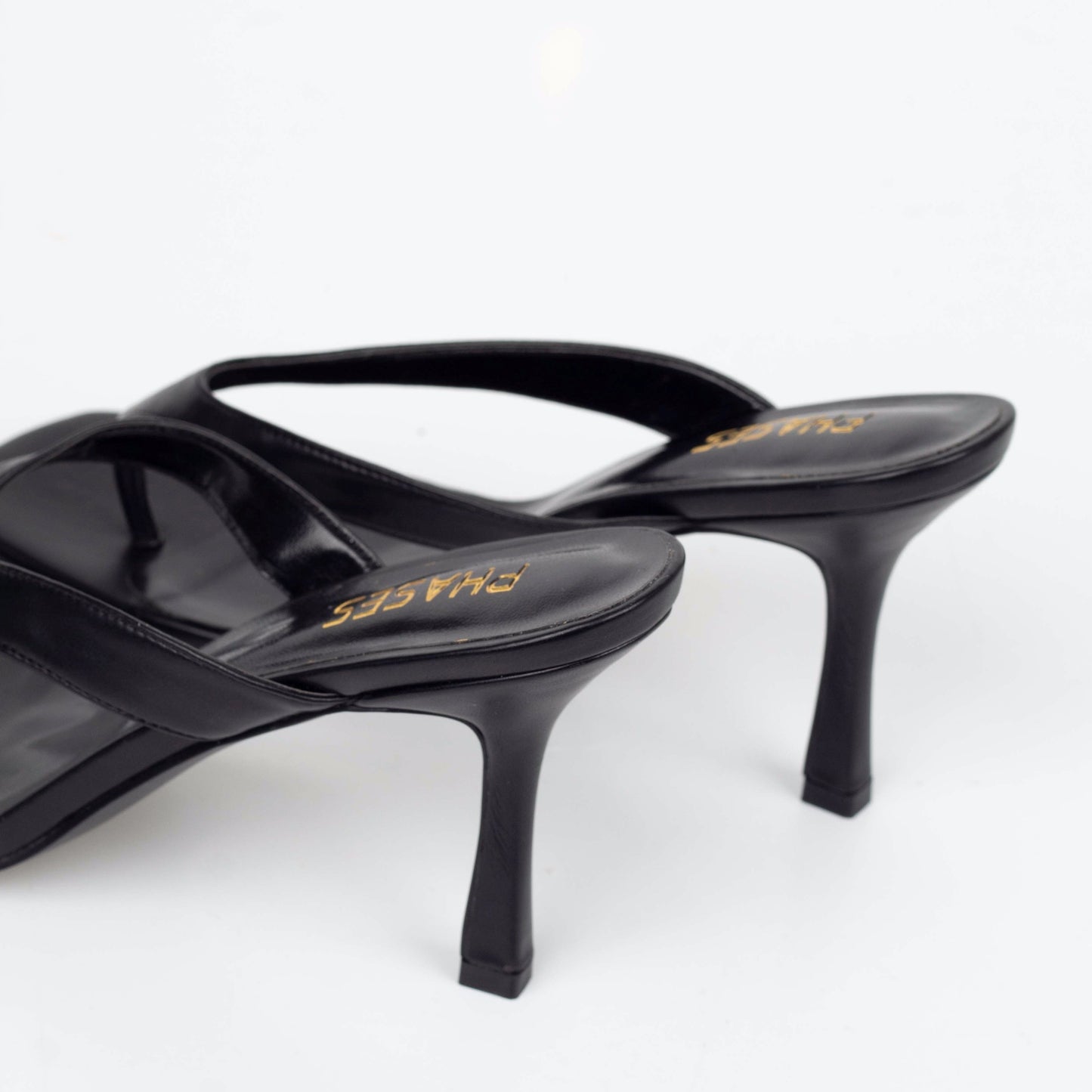 Close up view of the 3.5 inch black heel