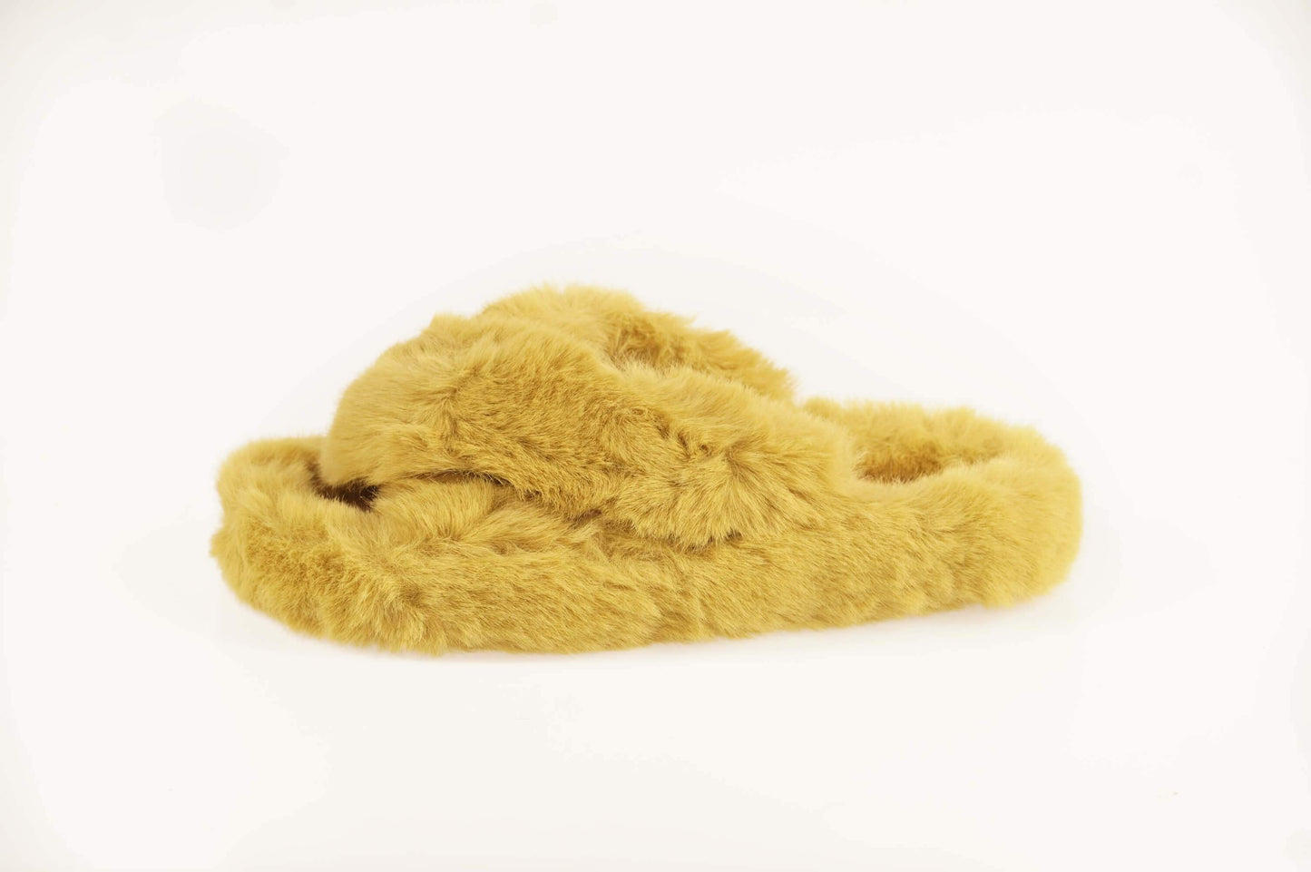 LOUNGE SLIPPERS